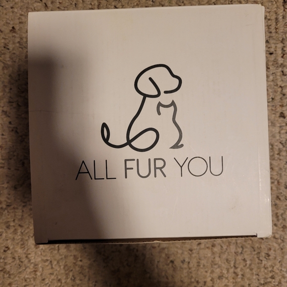 Wobbler Slow Bowl Dog Feeder - Picture 2 of 4